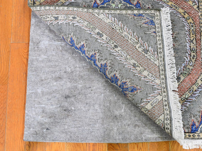 Grey 2'6" x 10'0" Transitional Hand knotted Wool/Silk Rug - Sku: O059570