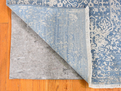 Transitional hand-knotted wool/silk rug in Blue, 3' x 5' — SKU O059576 (view 4)
