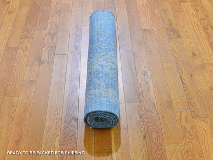 Transitional hand-knotted wool/silk rug in Blue, 3' x 5' — SKU O059576 (view 5)
