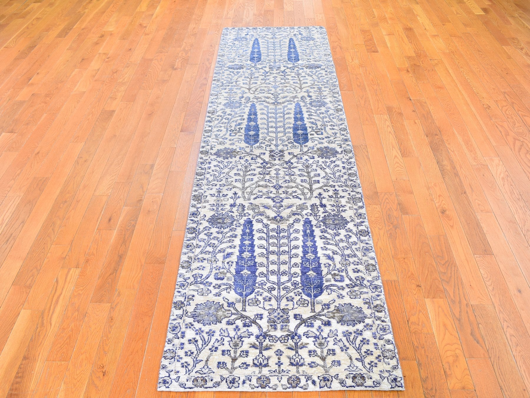 Ivory 2'7" x 10'1" Transitional Hand knotted Wool/Silk Rug - Sku: O059590