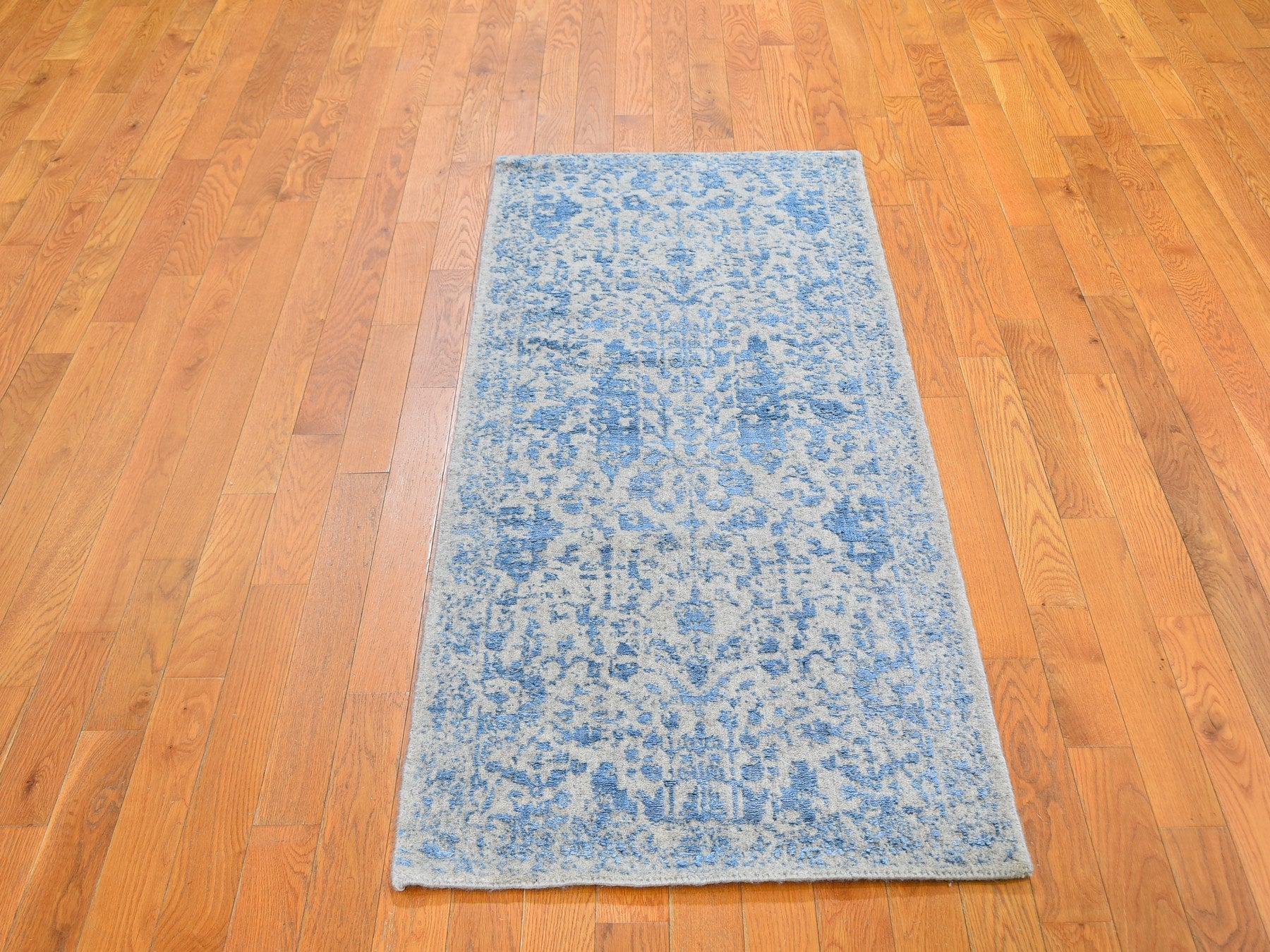 Transitional hand-knotted wool/silk runner in Blue, 2'5" x 6'1" — SKU O059618 (view 2)