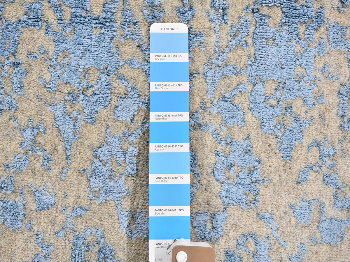 Transitional hand-knotted wool/silk runner in Blue, 2'5" x 6'1" — SKU O059618 (view 3)