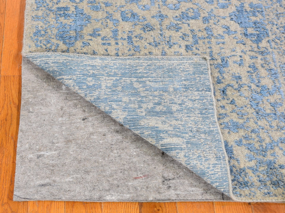 Transitional hand-knotted wool/silk runner in Blue, 2'5" x 6'1" — SKU O059618 (view 4)