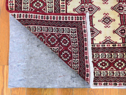 Ivory 4'6" x 7'0" Persian Hand knotted Wool Rug - Sku: O059636