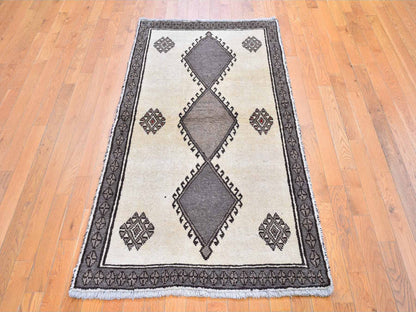 Ivory 3'5" x 6'4" Persian Hand knotted Wool Rug - Sku: O059844