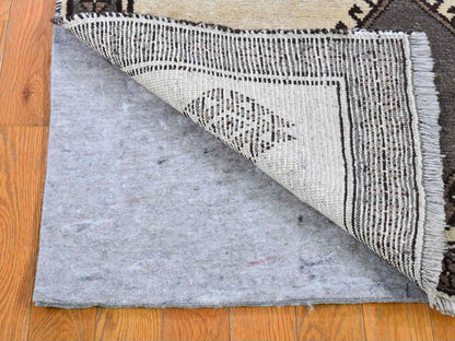 Ivory 3'5" x 6'4" Persian Hand knotted Wool Rug - Sku: O059844