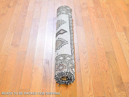 Ivory 3'6" x 6'10" Persian Hand knotted Wool Rug - Sku: O059845