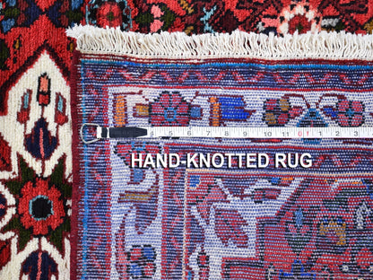 Red 3'6" x 5'1" Persian Hand knotted Wool Rug - Sku: O059848