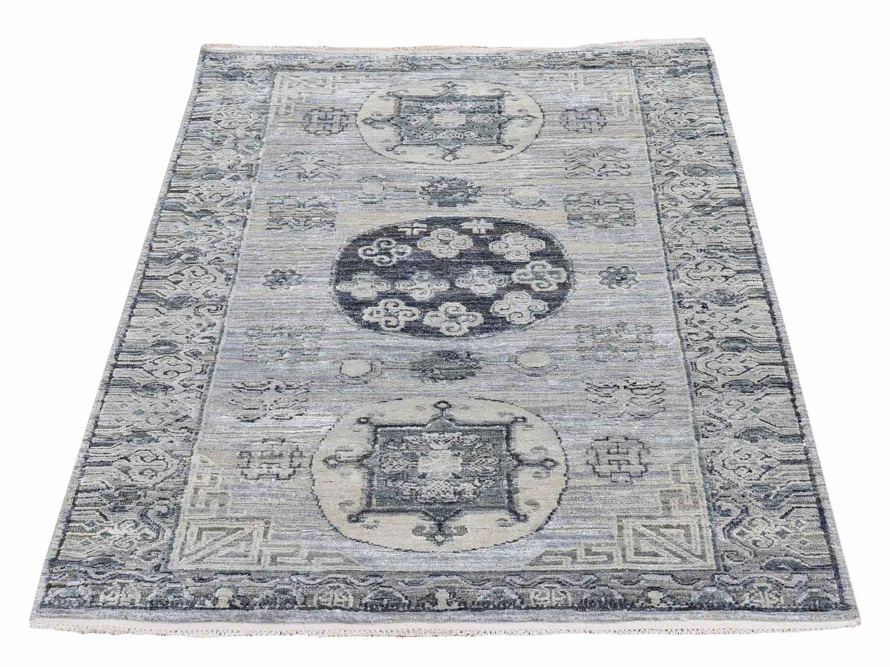 Gray 3'0" x 5'2" Wool / Silk Hand knotted Wool/Silk Rug - Sku: O059954