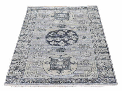 Grey 3'0" x 5'2" Wool and Silk Hand knotted Wool/Silk Rug - Sku: O059954
