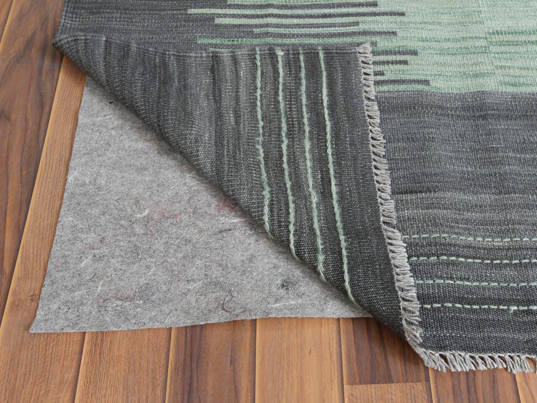 Kilim Flat-Weave hand-knotted wool rug in Green & Dark Gray, 8'2" x 10'1" — SKU O060025 (view 3)