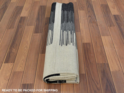 Ivory 6'3" x 9'0" Flat Weave Hand woven Wool Rug - Sku: O060082