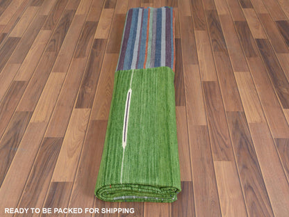 Kilim Flat-Weave hand-knotted wool rug in Green, 9'3" x 12'1" — SKU O060091 (view 5)