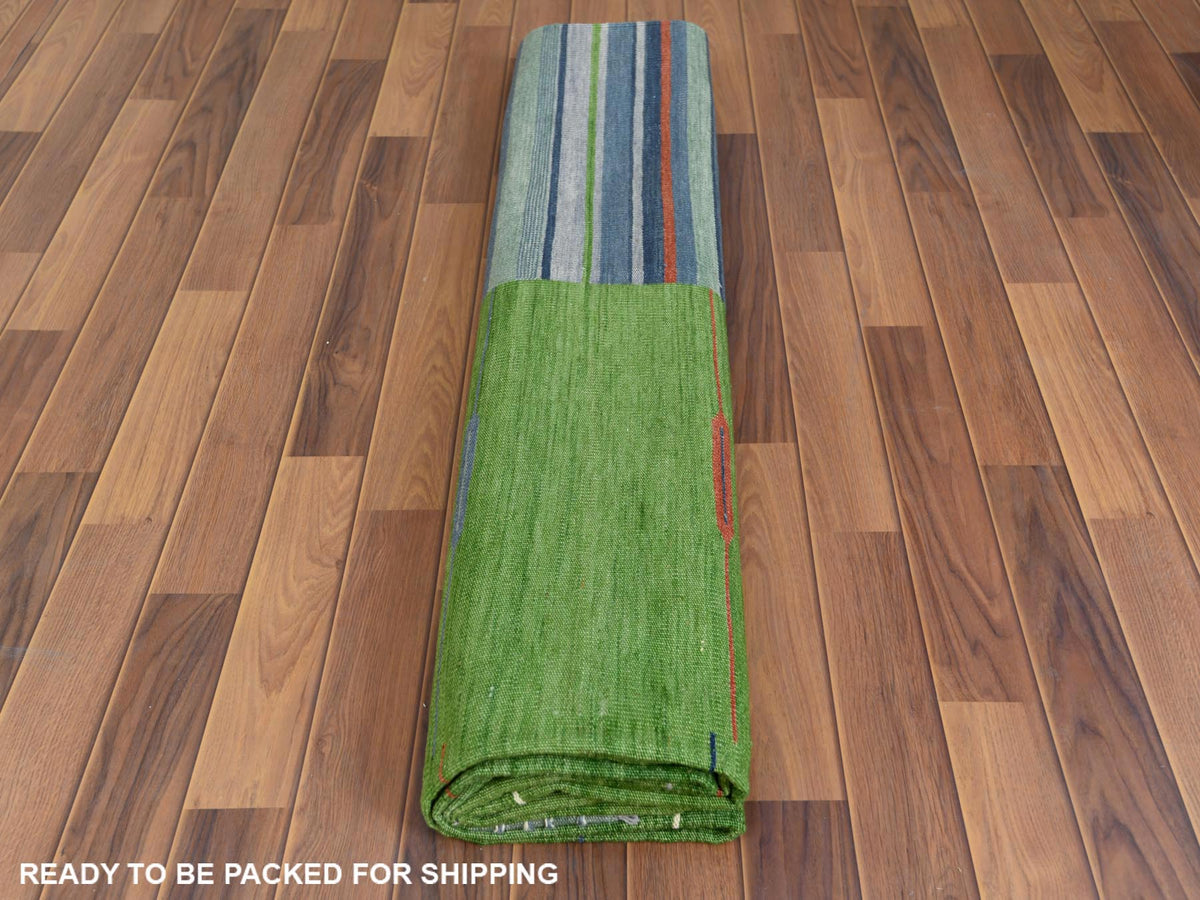 Kilim Flat-Weave hand-knotted wool rug in Green, 8'3" x 10'1" — SKU O060094 (view 5)