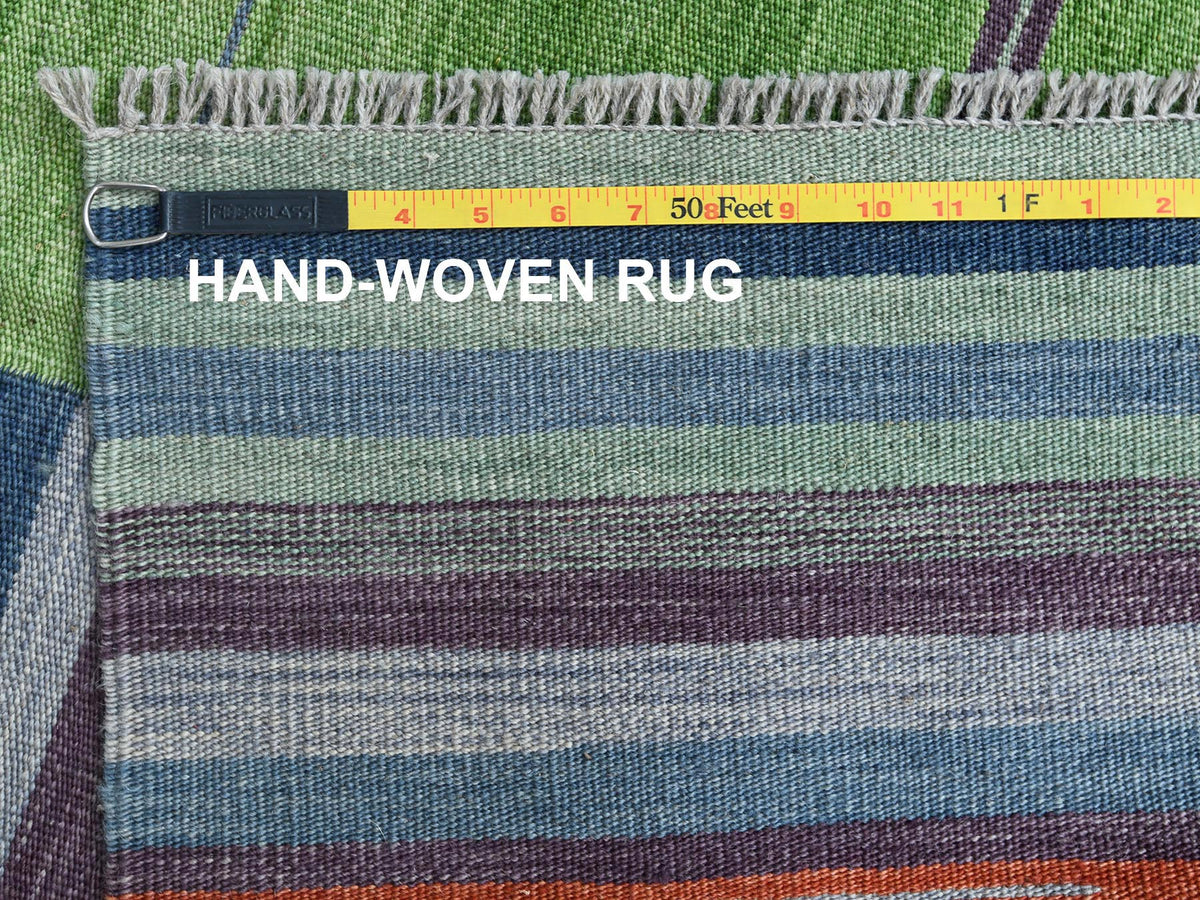 Kilim Flat-Weave hand-knotted wool rug in Green, 6'2" x 9'2" — SKU O060095 (view 6)