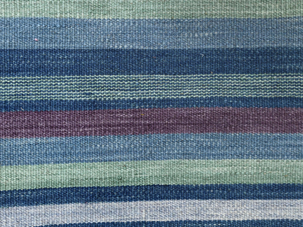 Kilim Flat-Weave hand-knotted wool rug in Green, 6'3" x 9'2" — SKU O060096 (view 2)