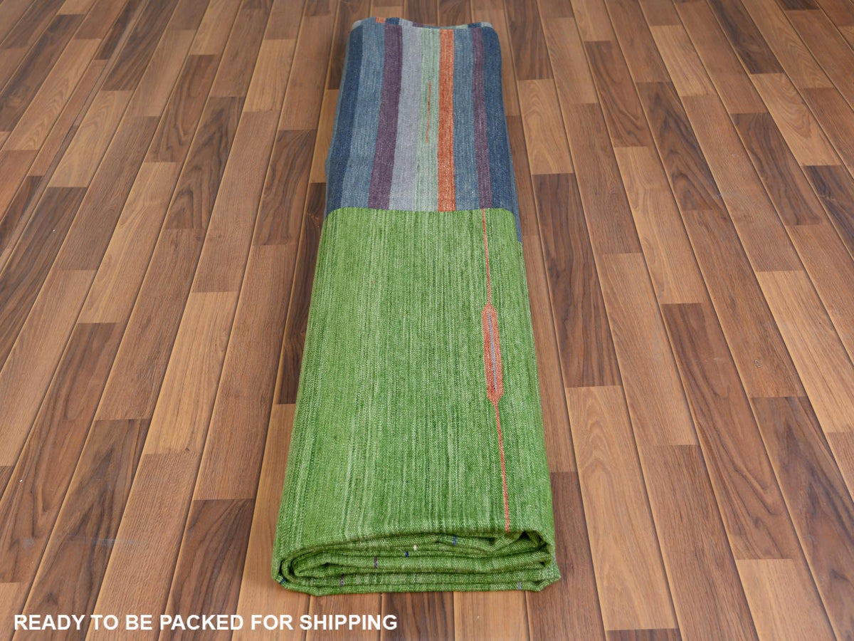 Kilim Flat-Weave hand-knotted wool rug in Green, 10'4" x 14'2" — SKU O060097 (view 5)