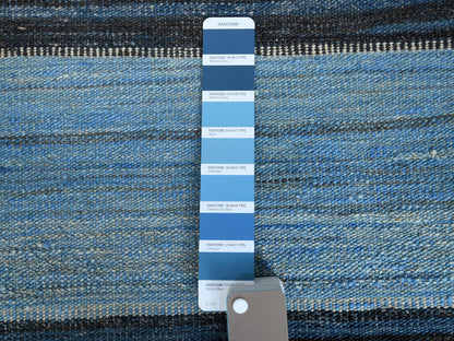 Kilim Flat-Weave hand-knotted wool rug in Blue, 9'7" x 11'10" — SKU O060101 (view 4)