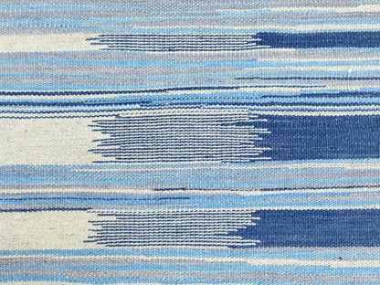Kilim Flat-Weave hand-knotted wool rug in Blue, 10'5" x 13'10" — SKU O060108 (view 2)