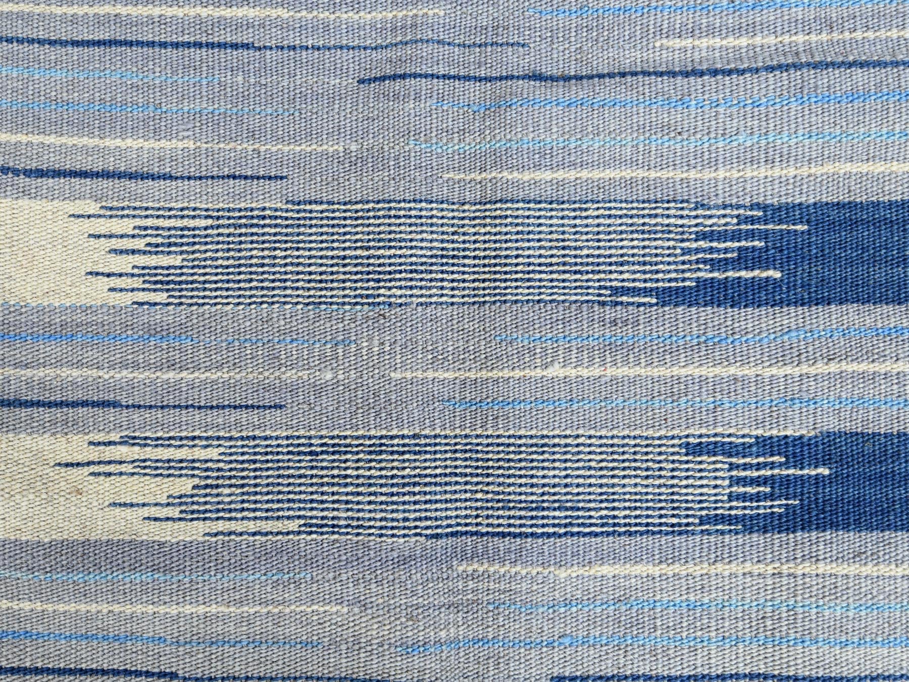Kilim Flat-Weave hand-knotted wool rug in Blue, 6'1" x 9'1" — SKU O060109 (view 2)