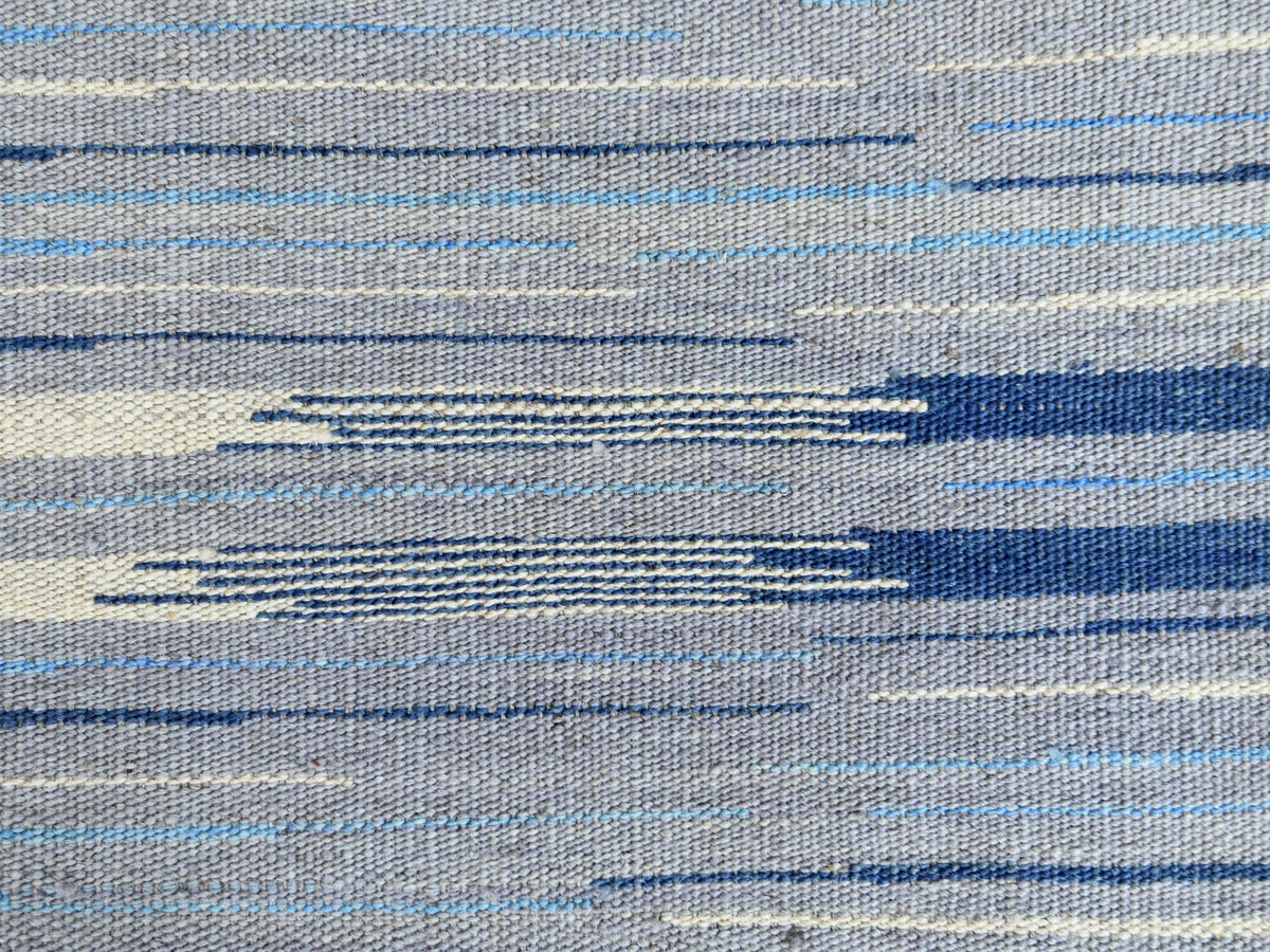Kilim Flat-Weave hand-knotted wool rug in Blue, 9'6" x 12' — SKU O060113 (view 2)