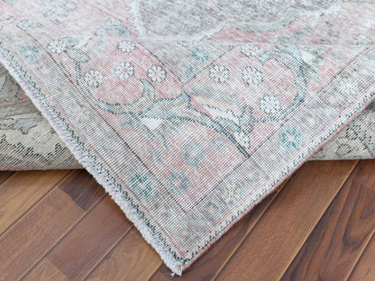 Red 6'8" x 9'8" Vintage Hand knotted Wool Rug - Sku: O060183