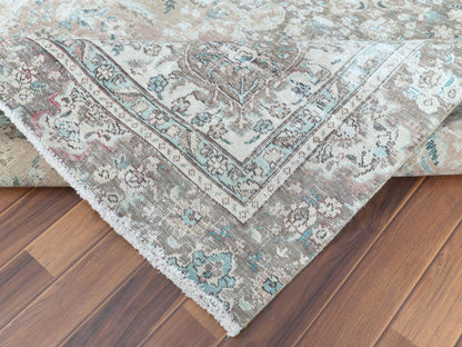 Red 5'10" x 9'5" Vintage Hand knotted Wool Rug - Sku: O060193