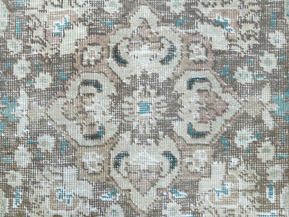 Red 5'10" x 9'5" Vintage Hand knotted Wool Rug - Sku: O060193