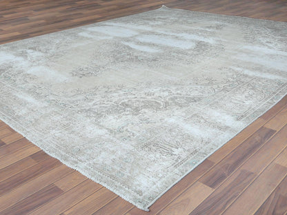 Ivory 9'8" x 12'6" Vintage Hand knotted Wool Rug - Sku: O061216