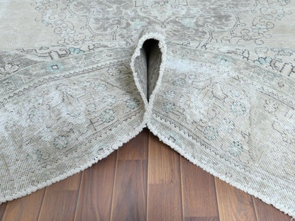 Ivory 9'8" x 12'6" Vintage Hand knotted Wool Rug - Sku: O061216