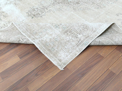 Ivory 9'8" x 12'6" Vintage Hand knotted Wool Rug - Sku: O061216
