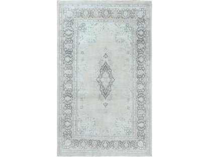 Grey 6'9" x 10'10" Vintage Hand knotted Wool Rug - Sku: O061338