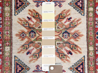 Ivory 2'7" x 10'0" Kazak Hand knotted Wool Rug - Sku: O061450