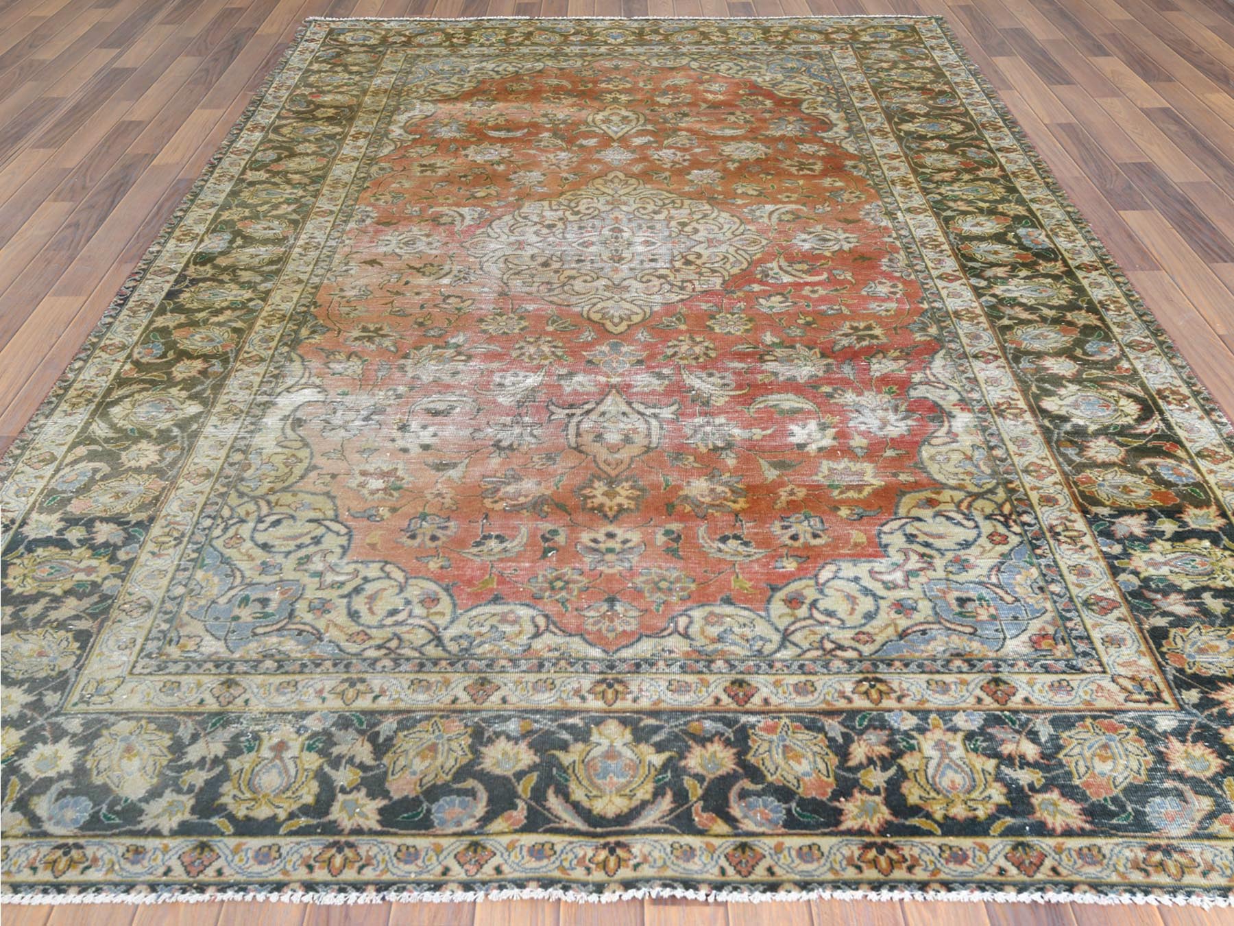 Kashan Vintage hand-knotted worn wool rug in Brown & Green, 6'10" x 10'6" — SKU O061630 (view 3)