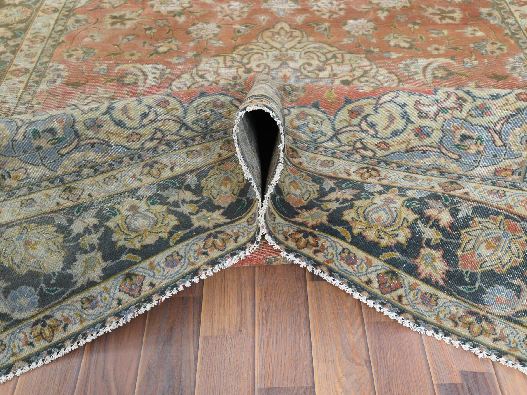 Kashan Vintage hand-knotted worn wool rug in Brown & Green, 6'10" x 10'6" — SKU O061630 (view 6)