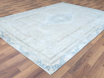 Ivory 8'3" x 11'1" Vintage Hand knotted Wool Rug - Sku: O061708