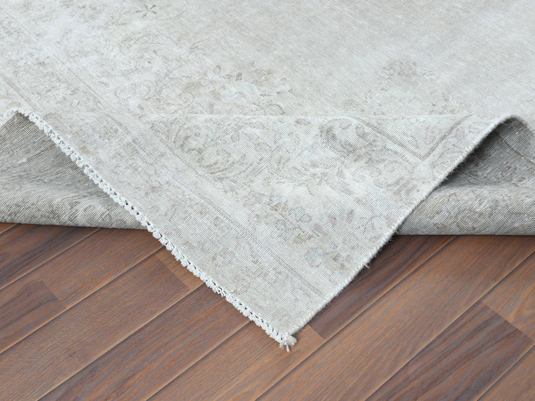 Kerman Vintage hand-knotted worn wool rug in Beige, 7'6" x 12'10" — SKU O061724 (view 6)