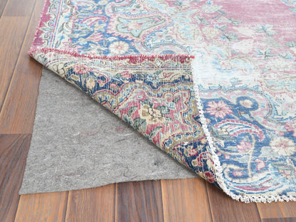 Pink 6'7" x 8'7" Vintage Hand knotted Wool Rug - Sku: O061744