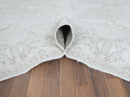 Ivory 9'6" x 12'5" Vintage Hand knotted Wool Rug - Sku: O061793