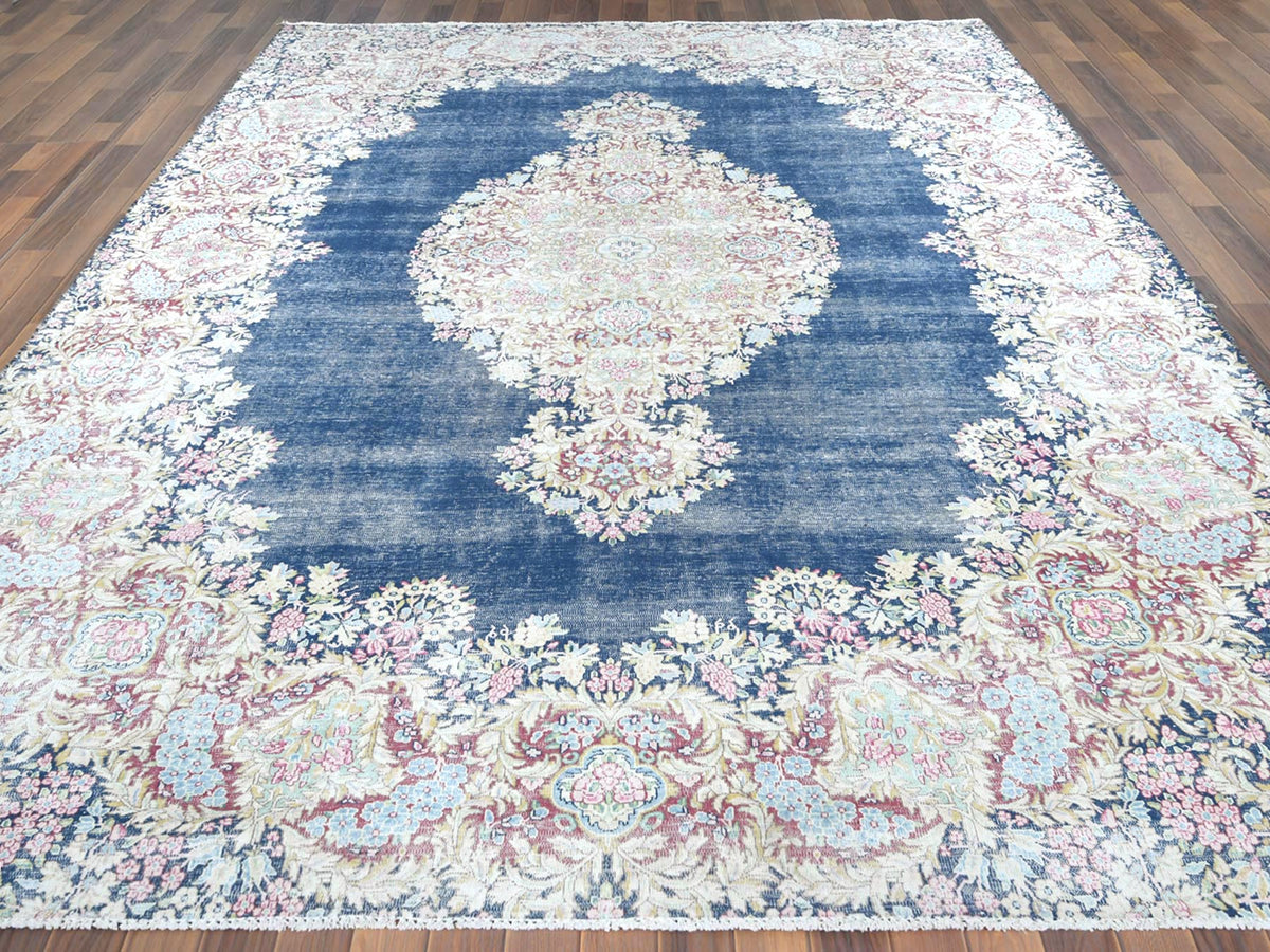 Kerman Vintage hand-knotted worn wool rug in Blue & Ivory, 8'6" x 11'2" — SKU O061801 (view 2)