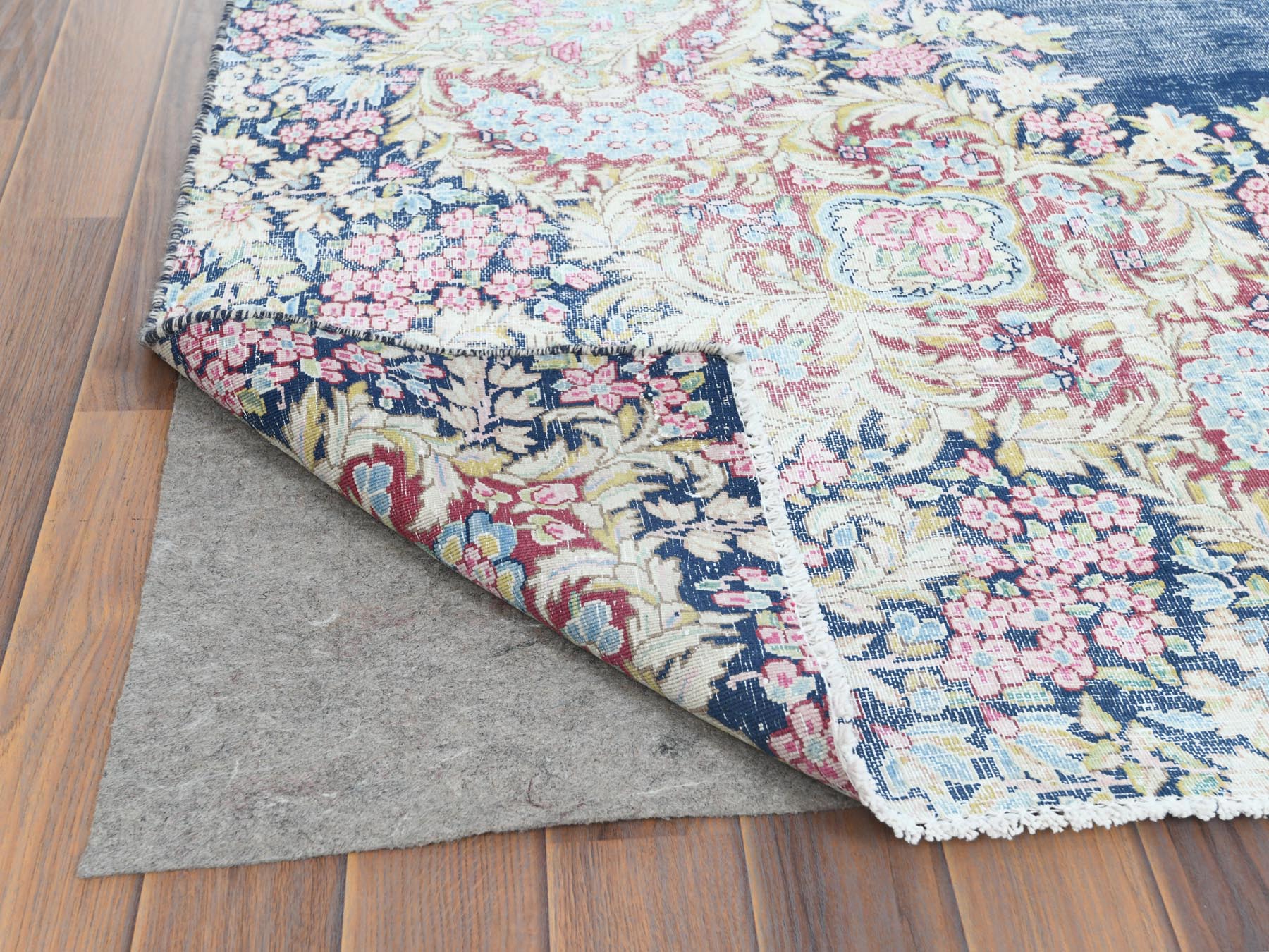 Kerman Vintage hand-knotted worn wool rug in Blue & Ivory, 8'6" x 11'2" — SKU O061801 (view 4)