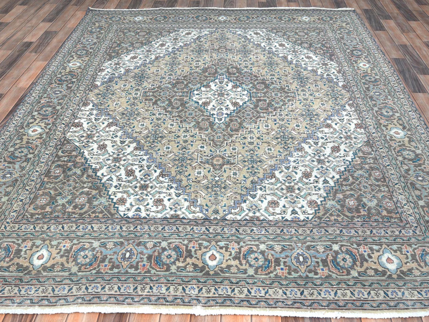 Tabriz Vintage hand-knotted worn wool rug in Ivory & Brown, 7'1" x 9'9" — SKU O061989 (view 2)