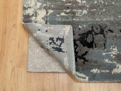 Grey 4'1" x 10'0" Modern / Contemporary Hand knotted Wool/Silk Rug - Sku: O062025