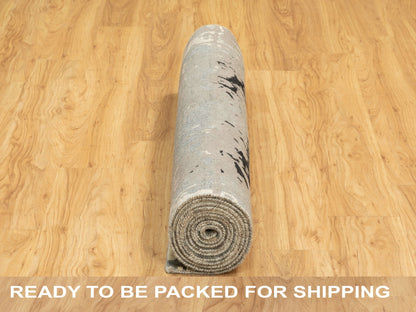 Grey 4'0" x 12'0" Modern / Contemporary Hand knotted Wool/Silk Rug - Sku: O062034