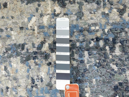Grey 4'0" x 11'9" Modern / Contemporary Hand knotted Wool/Silk Rug - Sku: O062037