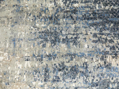 Grey 4'0" x 11'9" Modern / Contemporary Hand knotted Wool/Silk Rug - Sku: O062037