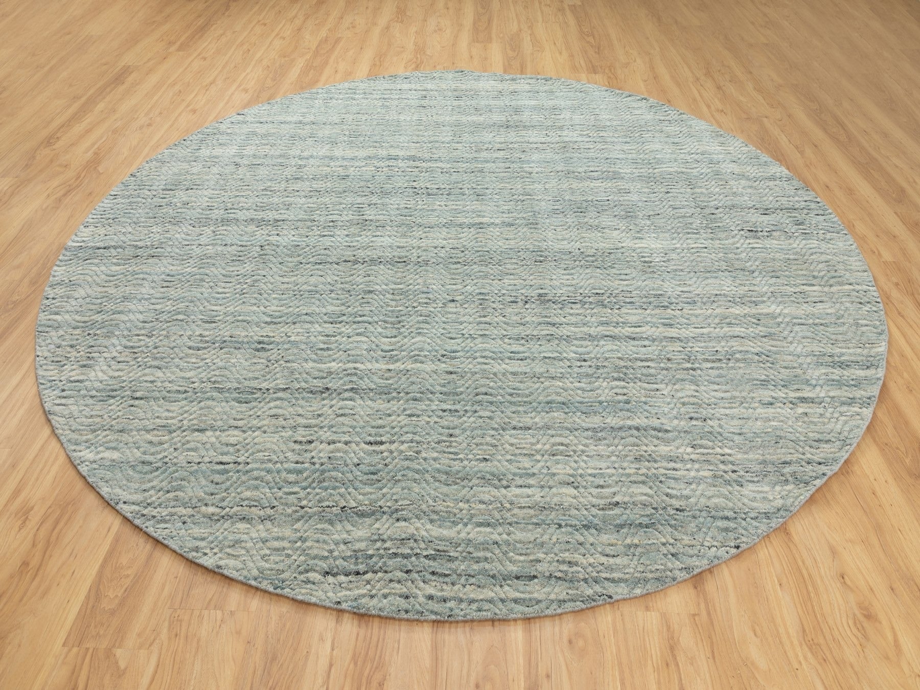 Modern / Contemporary hand-knotted wool rug in Green, 9'10" x 10' — SKU O062062 (view 3)