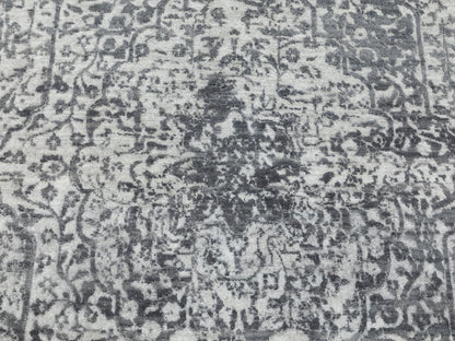 Grey 5'3" x 7'0" Transitional Hand knotted Wool/Silk Rug - Sku: O062068