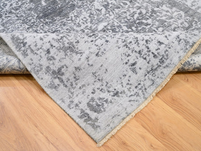 Grey 6'1" x 9'2" Transitional Hand knotted Wool/Silk Rug - Sku: O062094