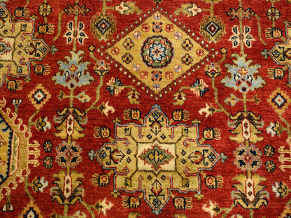 Red 7'9" x 7'9" Traditional Hand knotted Wool Rug - Sku: O062132